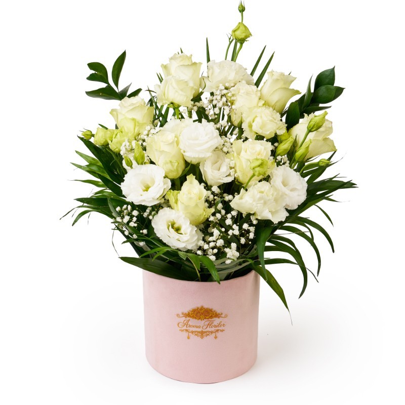 Aranjament Floral „Farmec de Catifea” 🤍